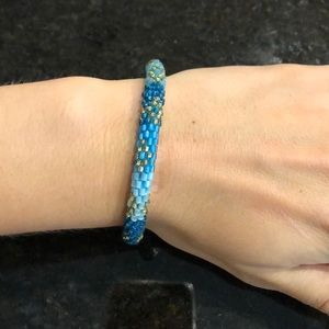 Beaded bracelet
